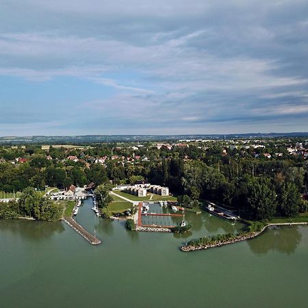 Akvarium Apartmanhazak Keszthely Exteriér fotografie